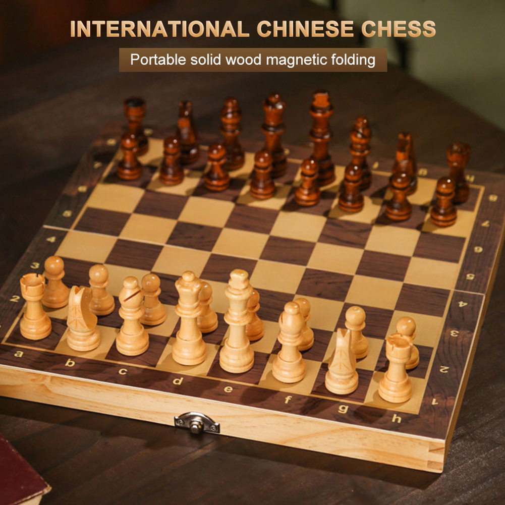 Chess Set Wooden - Grand échiquier en bois pour développer