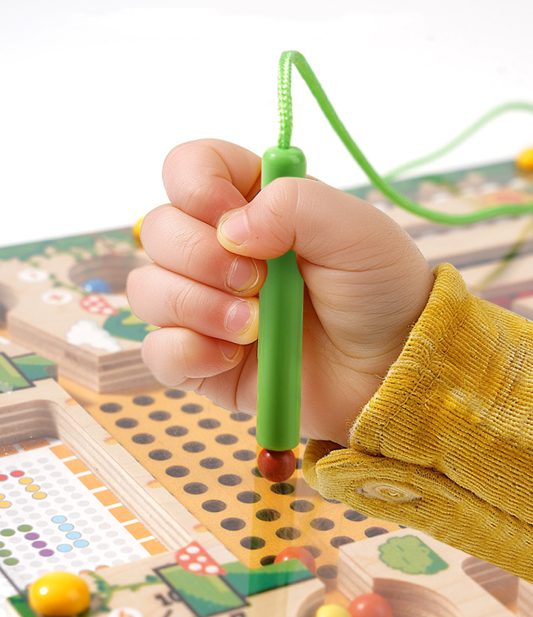 Jeux de tri magnétiques, Puzzl - Board Game Qwirkle avis et prix