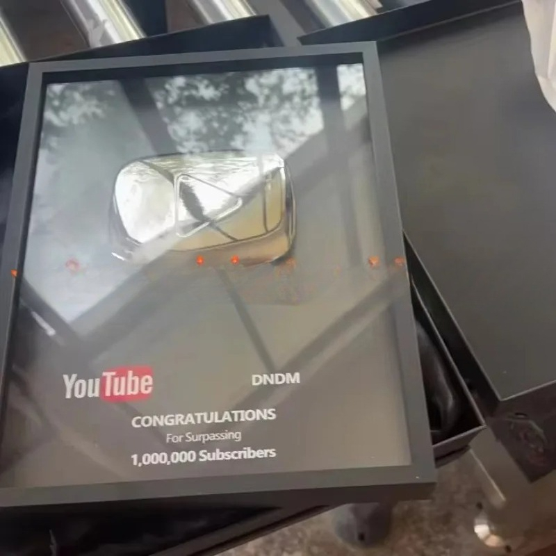 YouTube et Bilibili bouton de  - Board Game Logo avis et prix